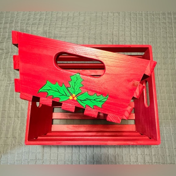 Vintage  Christmas basket - Picture 3 of 16